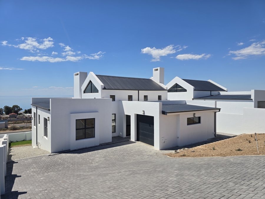 3 Bedroom Property for Sale in St Helena Views Western Cape